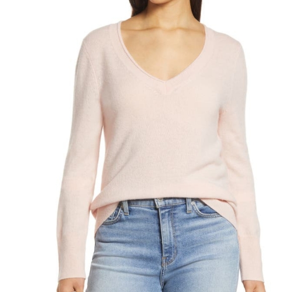 Halogen Sweaters - Halogen 100% cashmere sweater